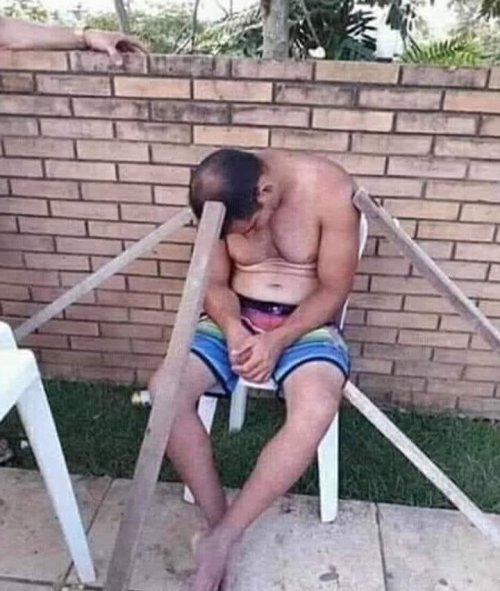 au7a2yo5.jpg