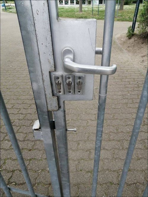qyqe6a2t.jpg